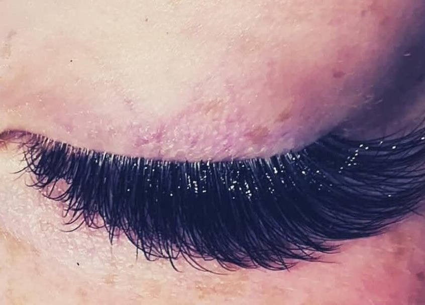 Close-up of lush eyelashes from Permanent Make-Up by Prawlene, Cape Town, Western Cape, ZA.