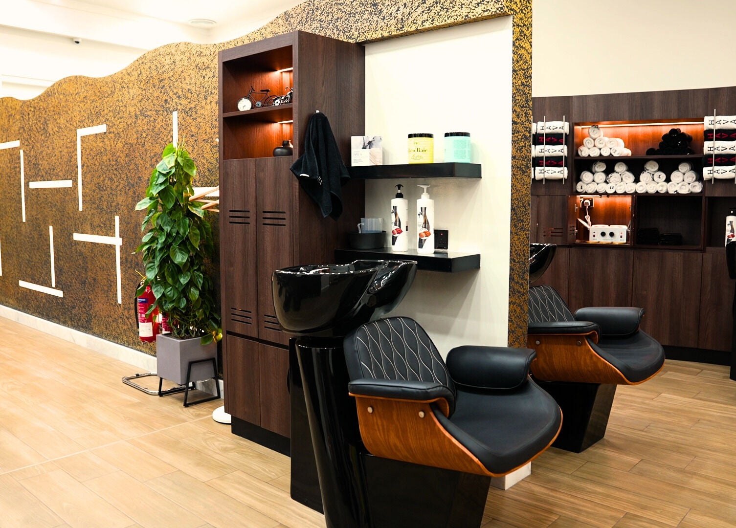 Chic interior of Hava Gents Salon Ajman khalifa St featuring stylish chairs and products, Ajman, Ajman, AE.