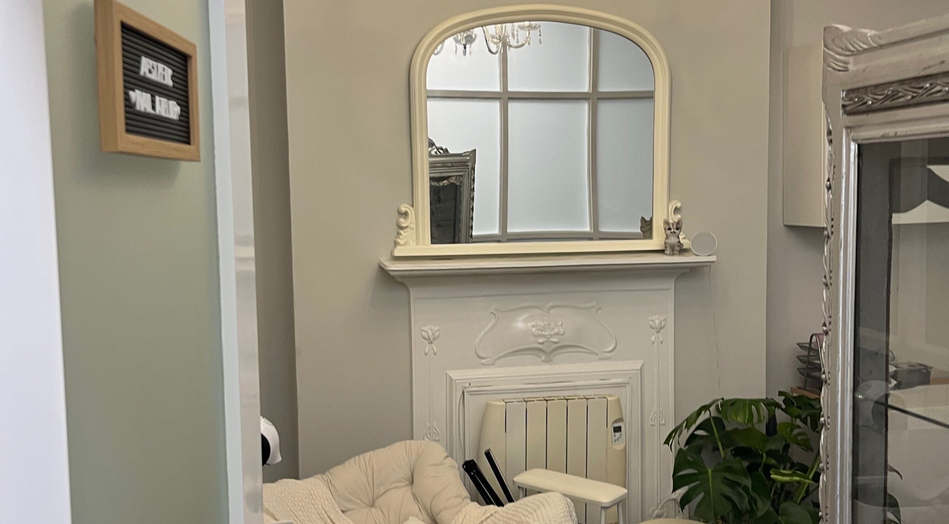 Calm, stylish corner at Aesthetic Nails by Sabrina Andreazza, Dublin, County Dublin, IE, showcasing comfort and elegance.
