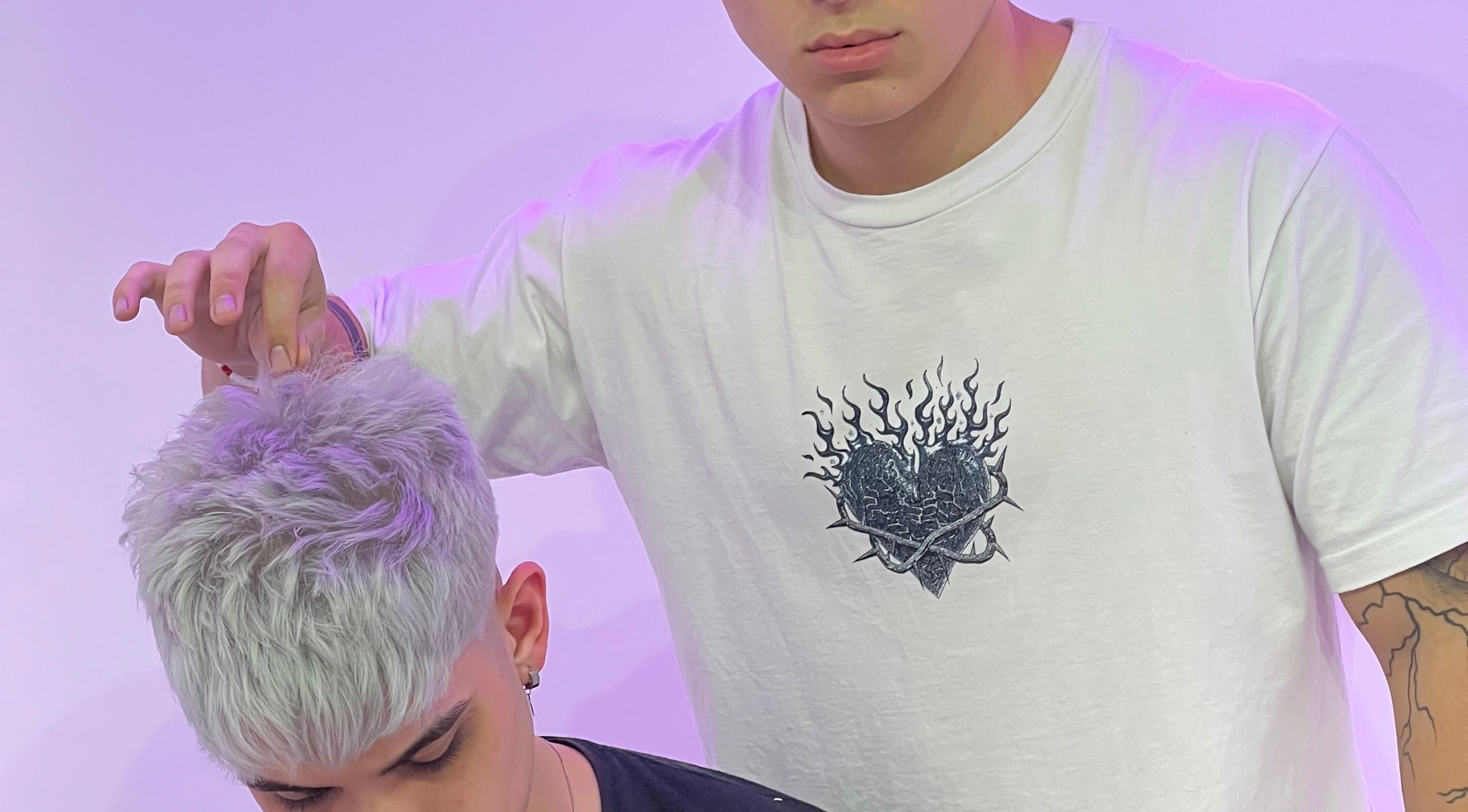 Corte de cabello moderno en Toto Barber, San Andres, Provincia De Buenos Aires, AR.