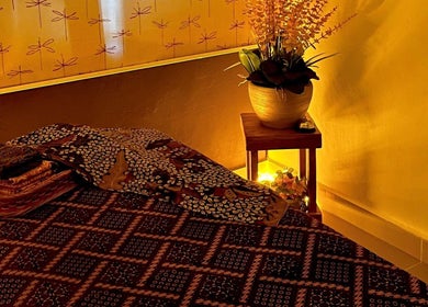 Relaxing spa room at Twinz Spa, Rawang, Selangor, MY with calming decor and ambient lighting.