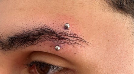 Amarela image 3