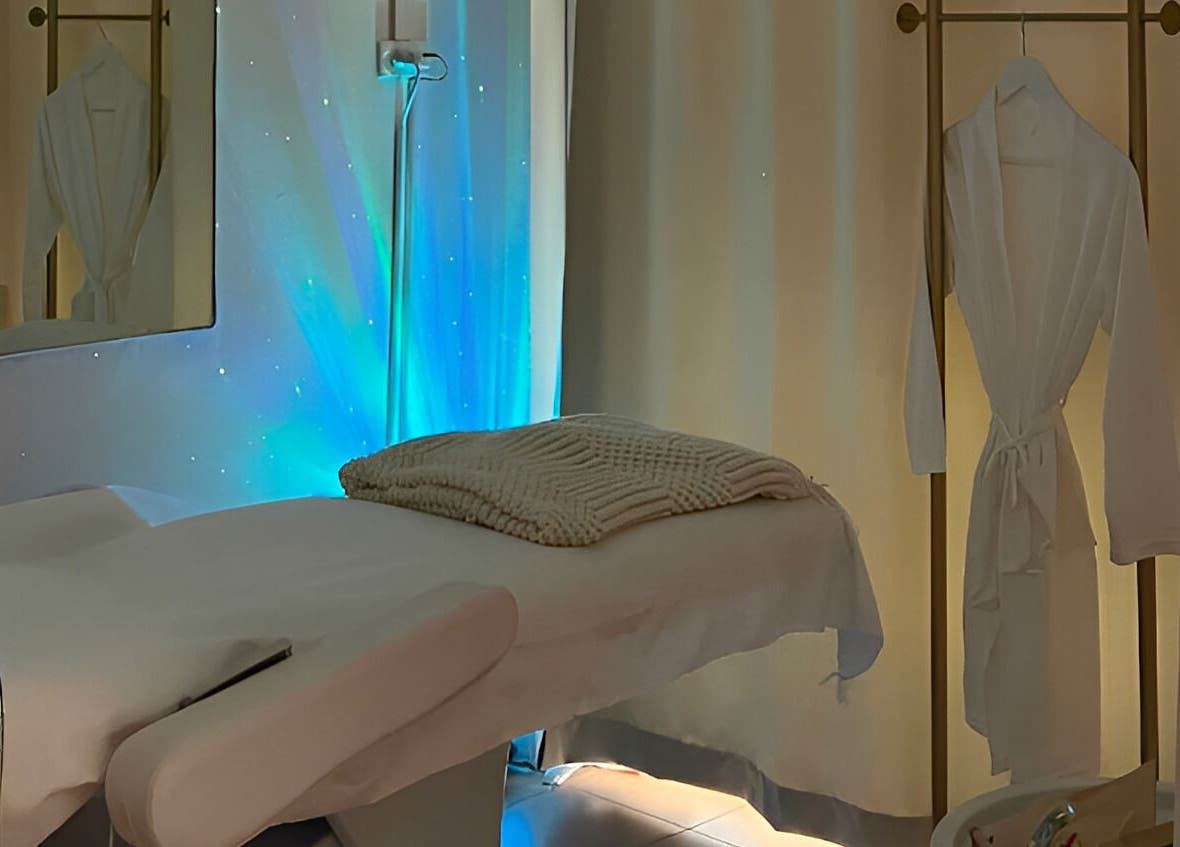 Уютная комната в Mit&ket Beauty, Tambon Chalong для расслабляющего отдыха.