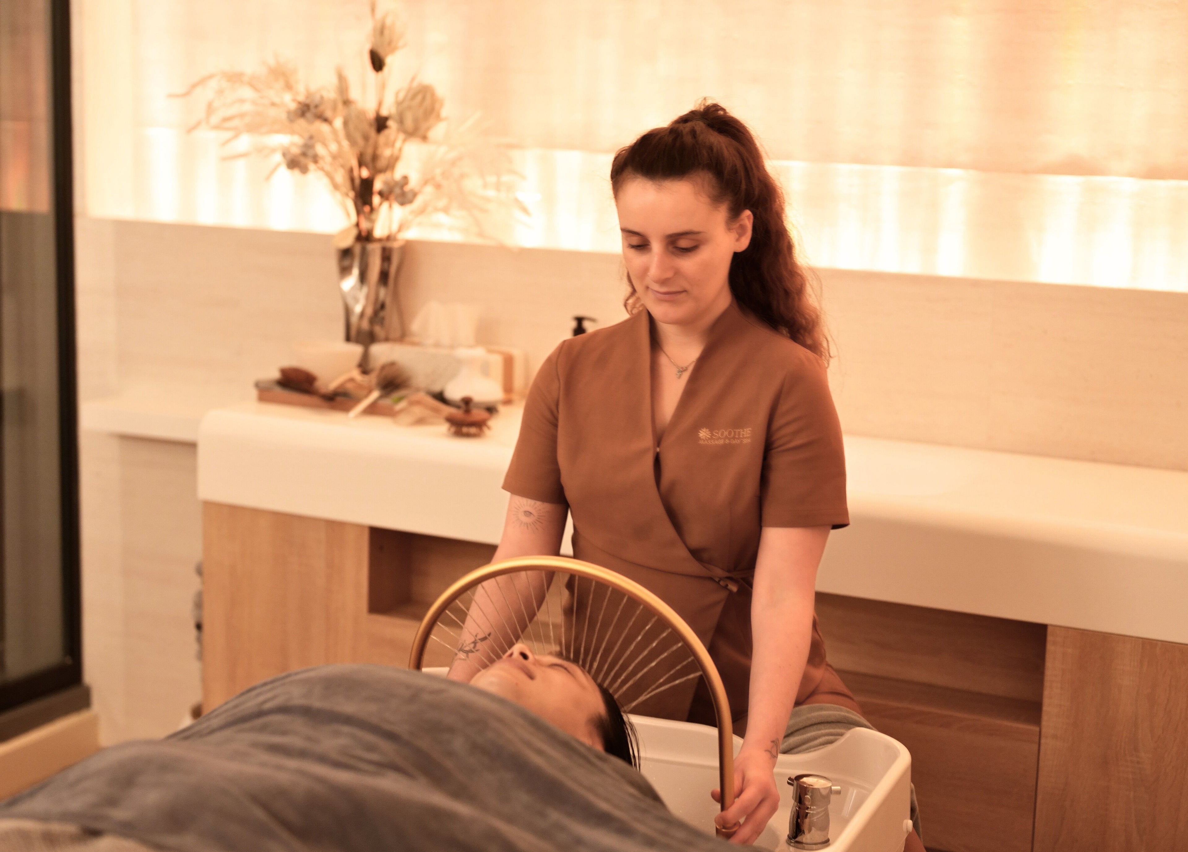 Relaxing massage at Soothe Massage & Day Spa, Nedlands, Western Australia, AU.