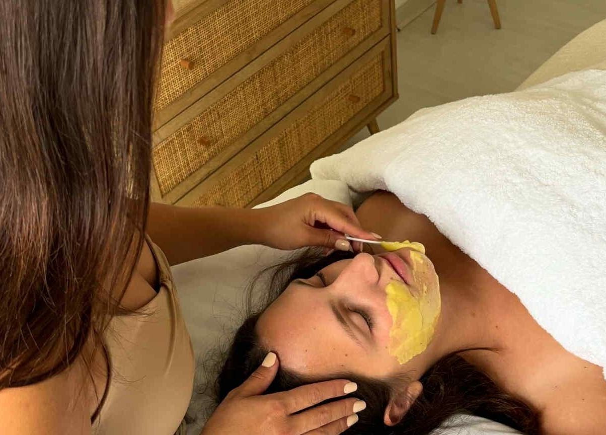Soin du visage relaxant au Catella Experte bien être, Neyron, Auvergne-rhône-alpes, FR.