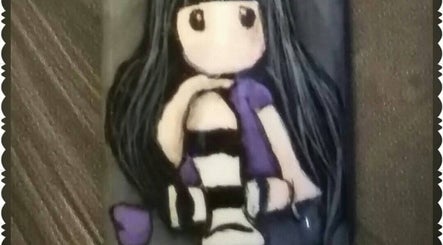 Nail art creativa raffigurante un personaggio a Bakery Nails, Pomezia, Lazio, IT.