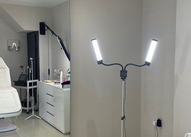 Modern treatment room at Aesthetics By Anna, Southport, England, GB, featuring bright lighting and a sleek design.