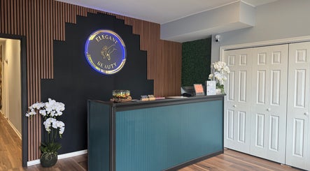 Elegant Beauty Lounge image 3