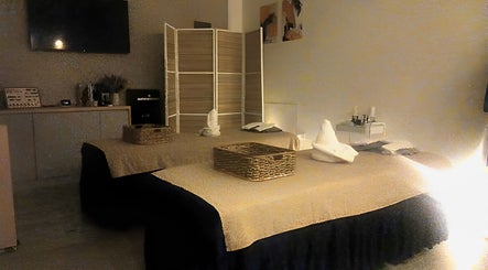 Shizen Massage and Spa image 3