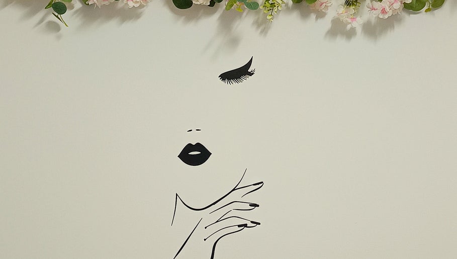 Ana Soares makeup & beauty image 1