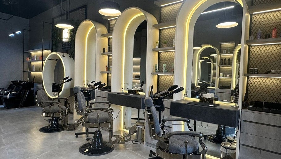 L8 Elite Barbershop – kuva 1