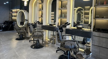 L8 Elite Barbershop