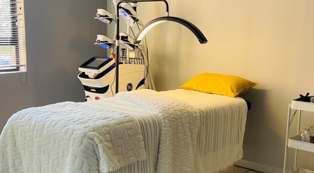 Relaxing treatment room at BodyBlitz Therapy, Johannesburg, Gauteng, ZA with cozy bedding and modern equipment.