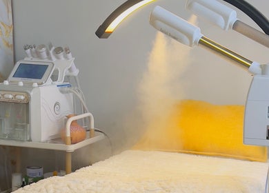 Hydrotherapy facial room at BodyBlitz Therapy, Johannesburg, Gauteng, ZA with modern equipment.