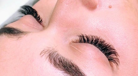 Image de MN Lashes 2