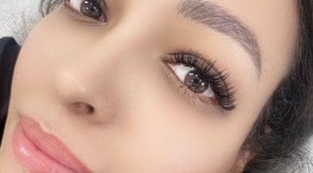 Mn Lashes