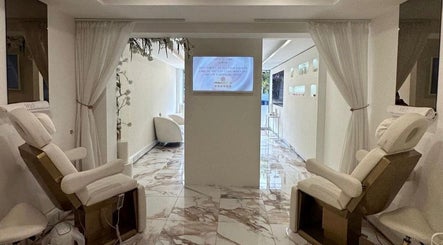 Relaxing spa chairs at Olive's Beauty & Tanning - Chislehurst, offering a tranquil experience in Chislehurst, England, GB.
