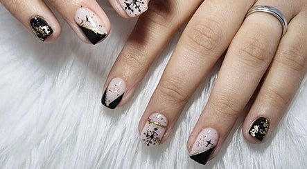 P&J nailstudio Bild 3