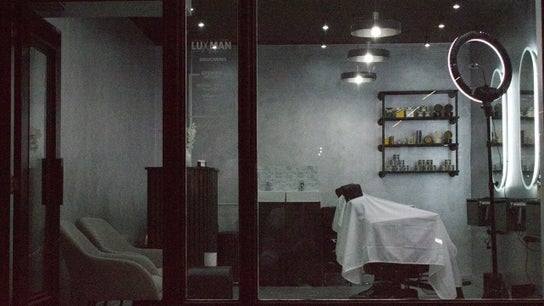 Luxman Grooming