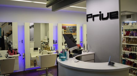 Prive Hair Salon billede 2