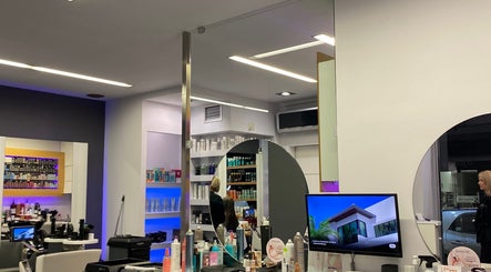 Prive Hair Salon