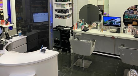 Prive Hair Salon