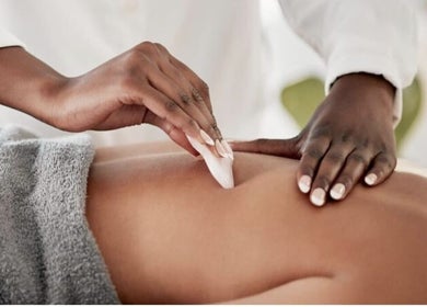 Massage relaxant à Massagedouceur, Rennes, Bretagne, FR, offrant une expérience de bien-être incomparable.