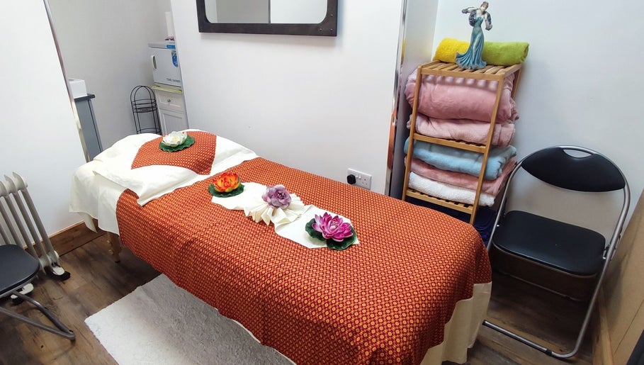 Absolut Thai Massage image 1