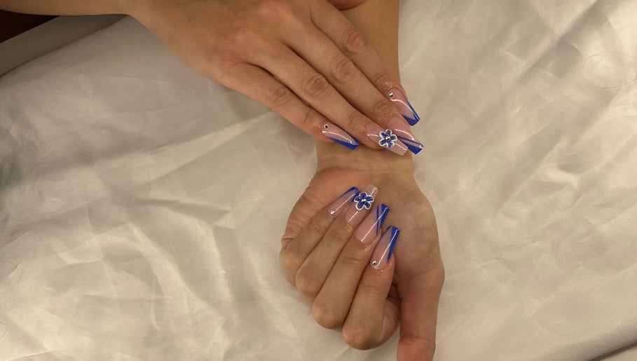Breezynailss image 1