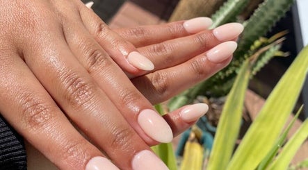 Nail Bar Artistics