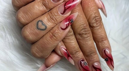 AdyGlamNailzz image 3