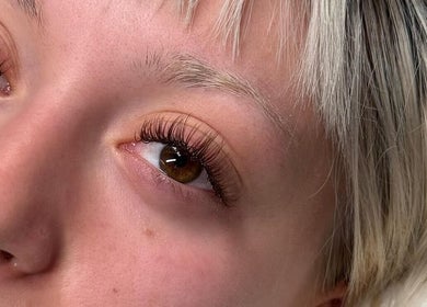 Close-up of eyelash extensions at Signature Aesthetics, London, England, GB, highlighting lash beauty.
