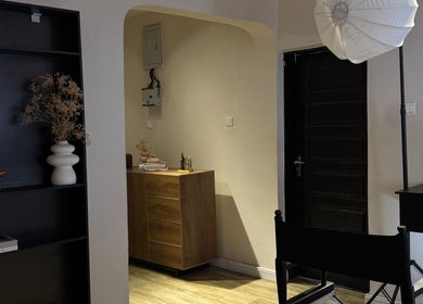 Elegant interior of NinnieStudioCo in Lagos, Lagos, NG showcasing stylish decor and modern design elements.