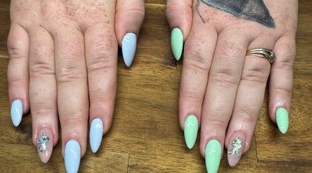 Bullet Beauty Bar