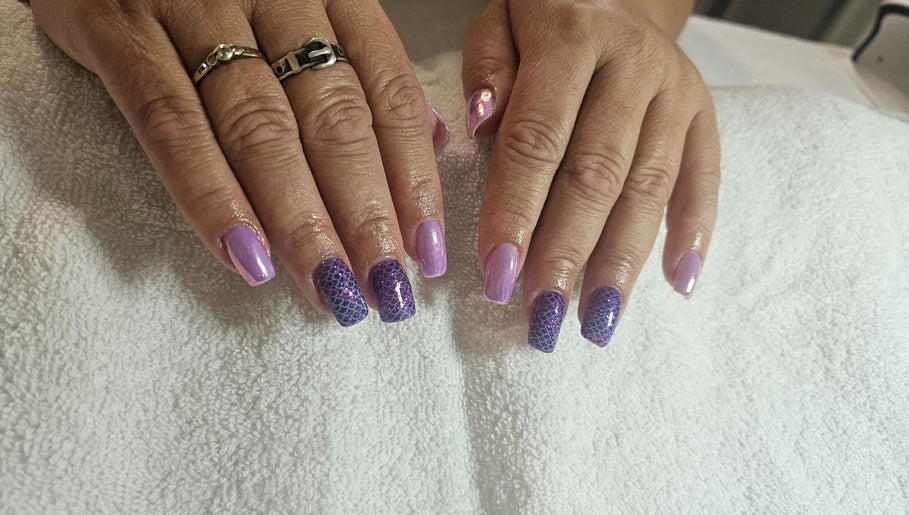 Ems Nail & Beauty image 1