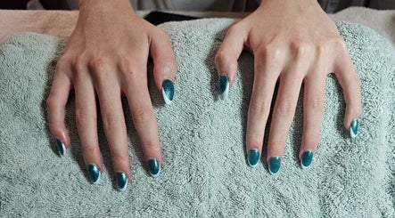Ems Nail & Beauty image 2