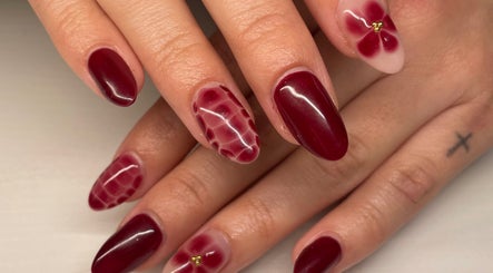Nails by Shi image 3