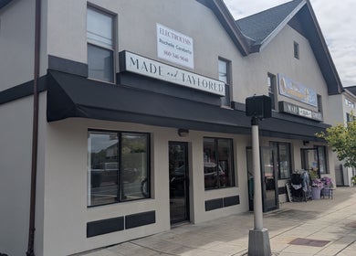 Exterior view of Crystal Pavis, LMT in Cromwell, Connecticut, US with a modern storefront.