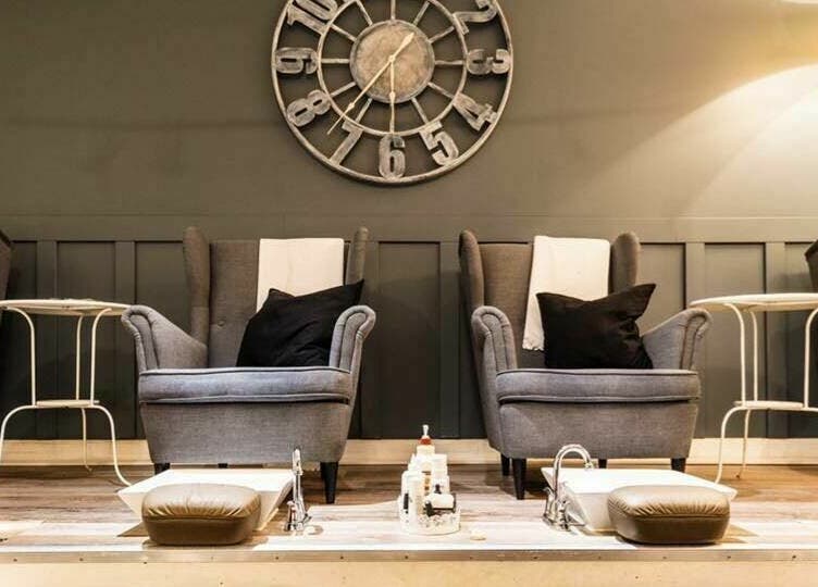 Luxe seating at Paradise Spa and Coffee Bar, East Saint Paul, Manitoba, CA. Perfect for relaxation and pampering.