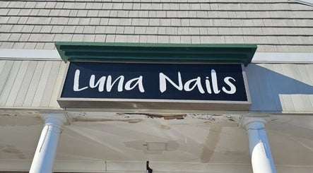 Luna Nails & Spa