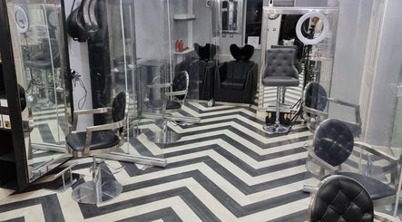 Kristopher Anthony Hairdressing at Beautify
