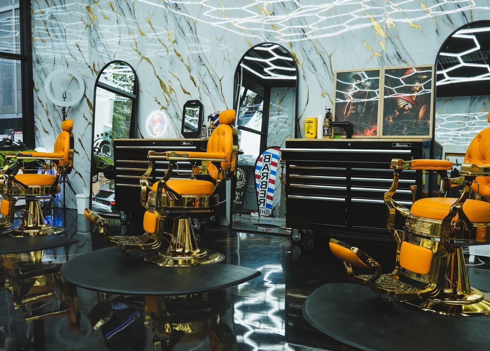 Elegant barber chairs at SINABLENDZ ON CITY RD, Melbourne, Victoria, AU showcasing style and comfort.