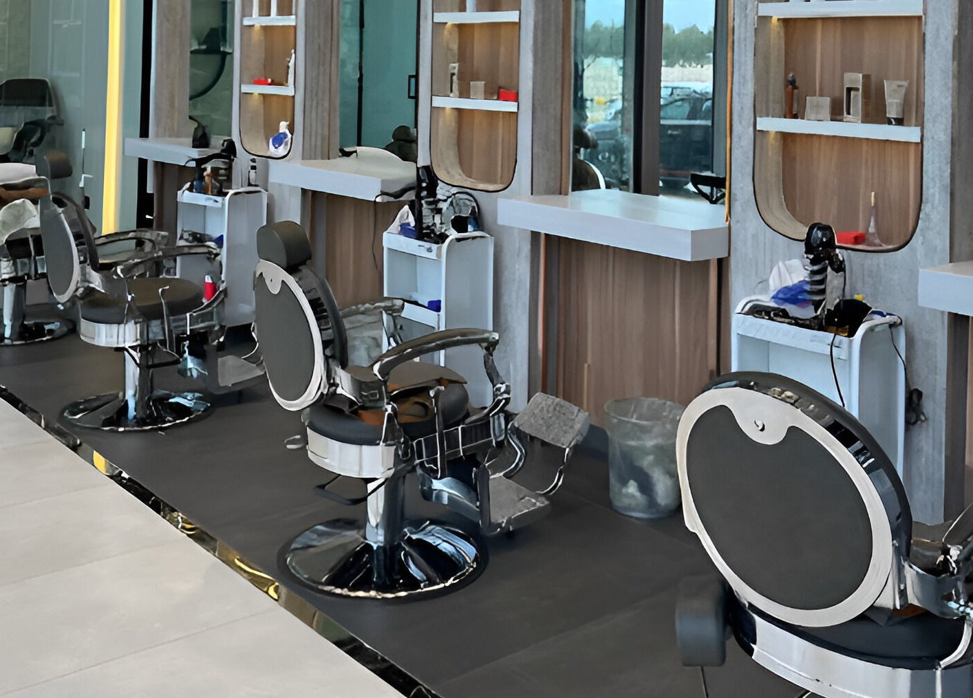 مقاعد صالون Vali Salon الأنيقة في الخبر، المنطقة الشرقية، السعودية.