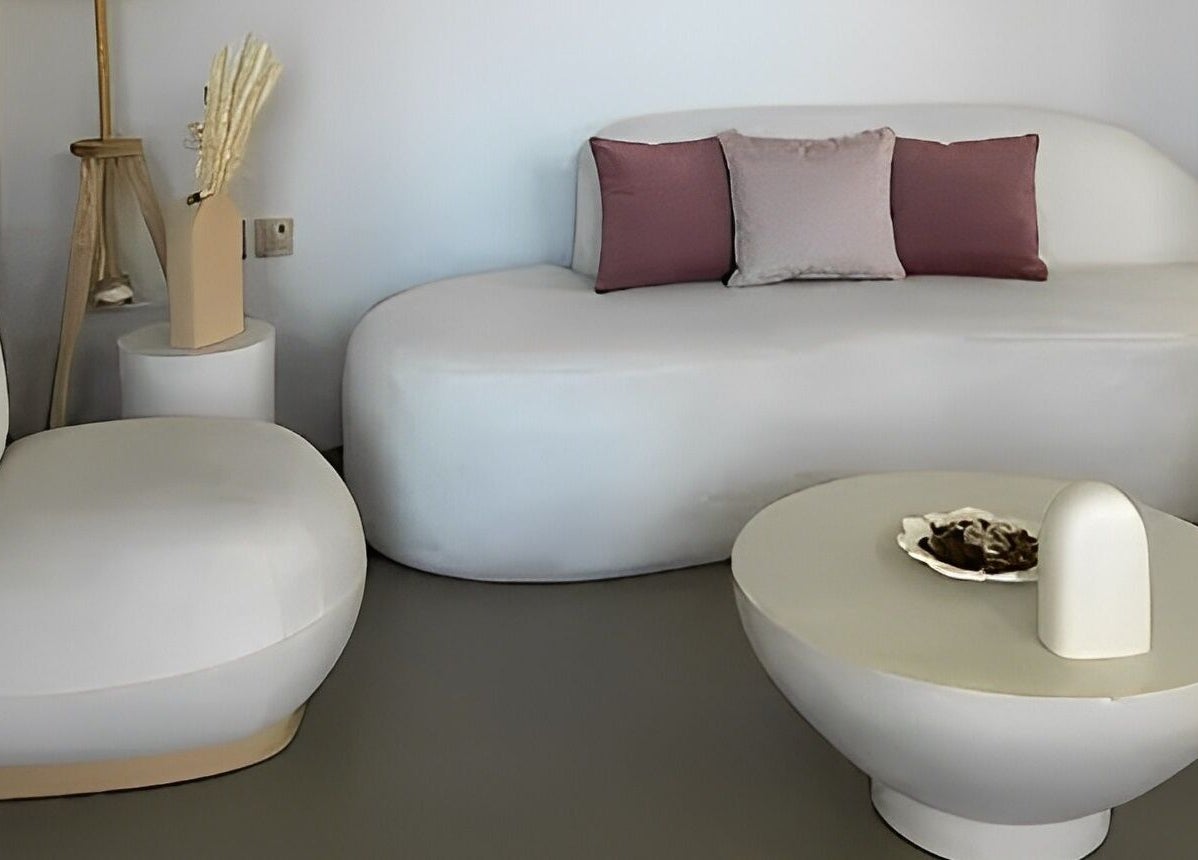 تصميم داخلي أنيق في صالون سيرين بيوتي في الدمام بالمنطقة الشرقية، السعودية.