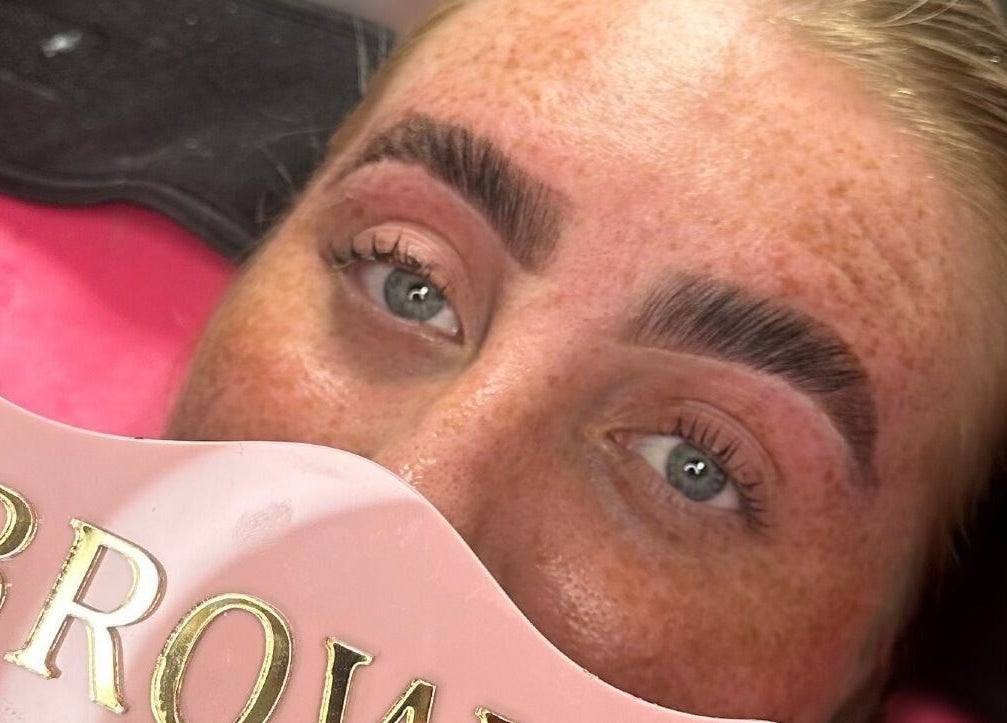 Eyebrow beauty treatment at Brows By Bailey, Bristol, England, GB, showcasing expertly shaped brows.