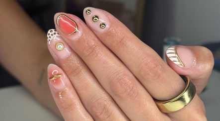 RAD Nails Bild 2