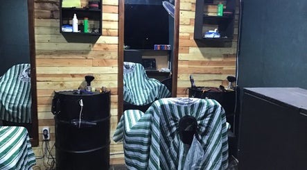 Techno barbershop