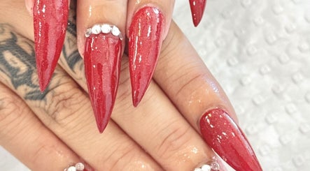 Amelia Nails and Beauty Lounge image 3