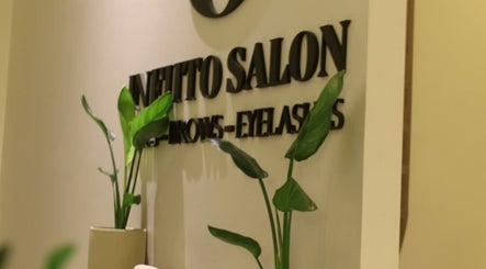 8 Infiito Salon