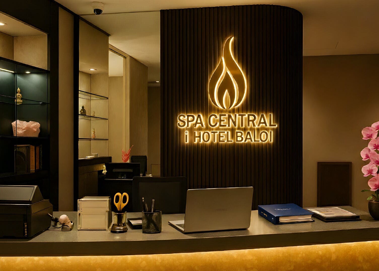 Reception at Spa Central I Hotel Baloi with elegant decor, located in Kepulauan Riau, ID.